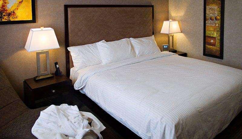 Acclaim Hotel By Clique Calgary Ruang foto
