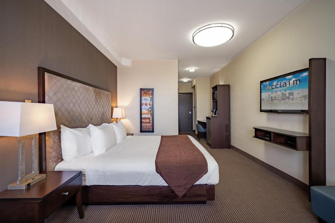Acclaim Hotel By Clique Calgary Bagian luar foto